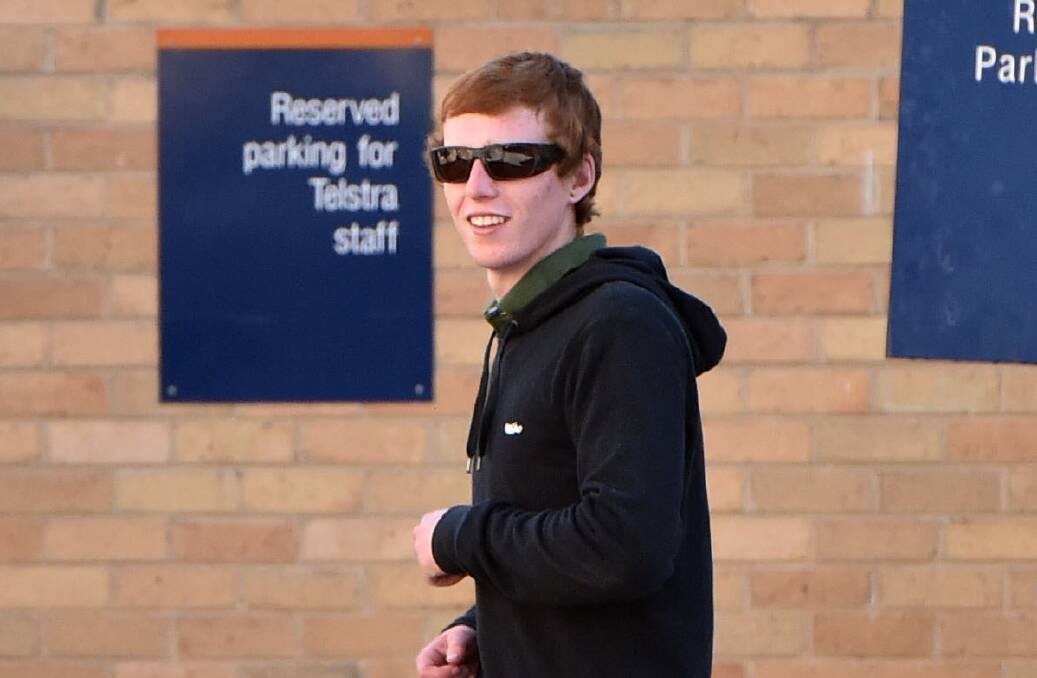 Odin Gillin, 18, leaves the Bendigo Magistrates' Court on Friday, charged in relation to an attack on a man with a box cutter and numerous thefts in Bendigo.