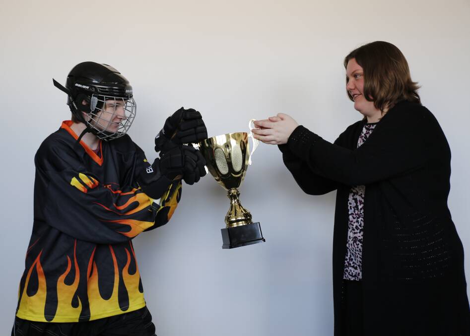 COMPETITION: Logan Brown of Bendigo Blaze and Chevonne Strauch of Radius compete for Big Give glory. Picture: EMMA D'AGOSTINO