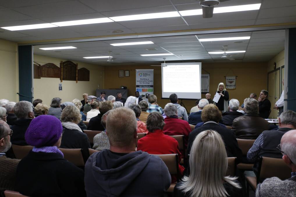 Every seat in the Y Service Club of Kangaroo Flat was taken as Lockwood ward candidates spoke on issues including the environment, transport and cultural diversity.