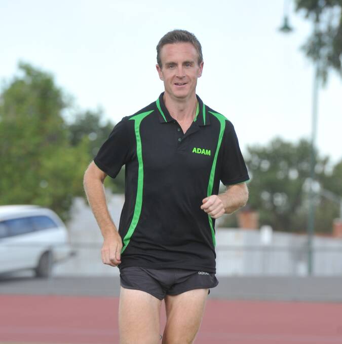VICTORIOUS: Adam Parker won the final round of the Athletics Bendigo Tuesday Night Series raced over 3000m at the Flora Hill track. Picture: NONI HYETT