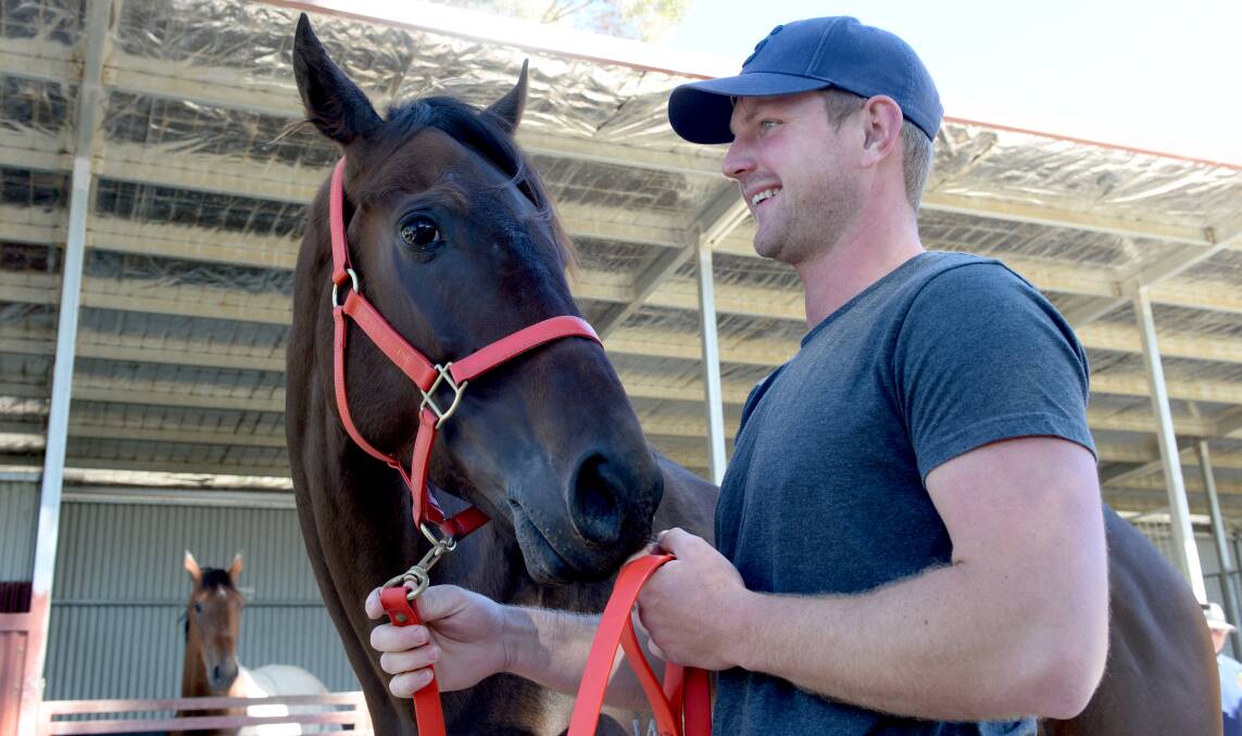OPPORTUNITY: Bendigo trainer Shaun Dwyer with mare Savaju ahead of Thursday's running of the $200,000 Melbourne Cup Country Carnival Final at Flemington. Picture: DARREN HOWE