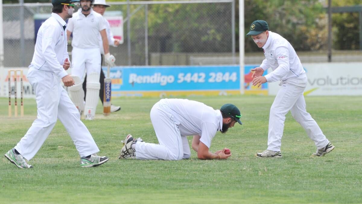 Kangaroo Flat's Brent Hamblin takes a catch during last week's win over Strathfieldsaye.
