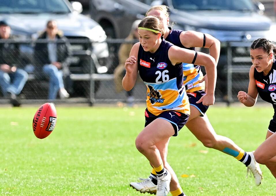 Jemmika Douglas is again part of this year's Bendigo Pioneers under-18 girls squad. Picture by Brendan McCarthy