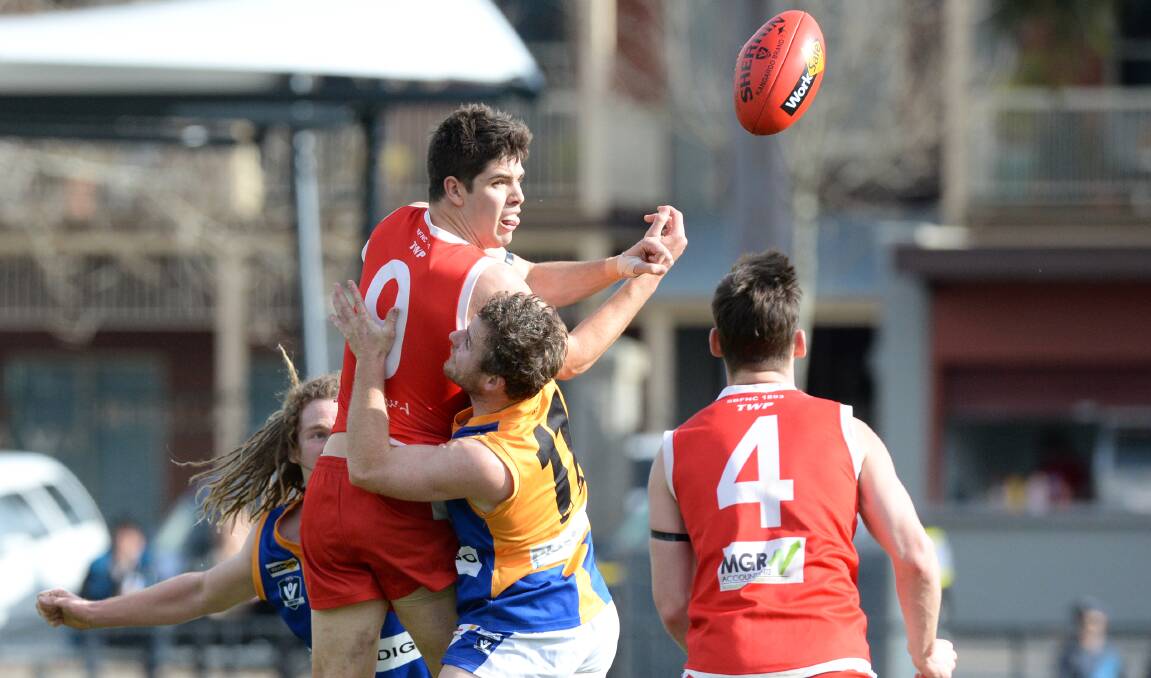SEASON ENDED: South Bendigo's Isaiah Miller played his last game of 2017 against Golden Square at the QEO last Saturday after suffering a kidney tear. He played the game out before going to hospital. Picture: DARREN HOWE