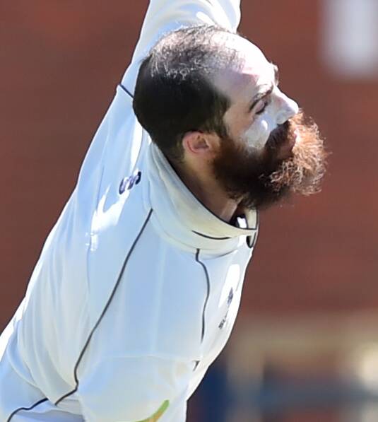 Shane Murdoch took 4-50 off 17 overs for the Hawks on Saturday.