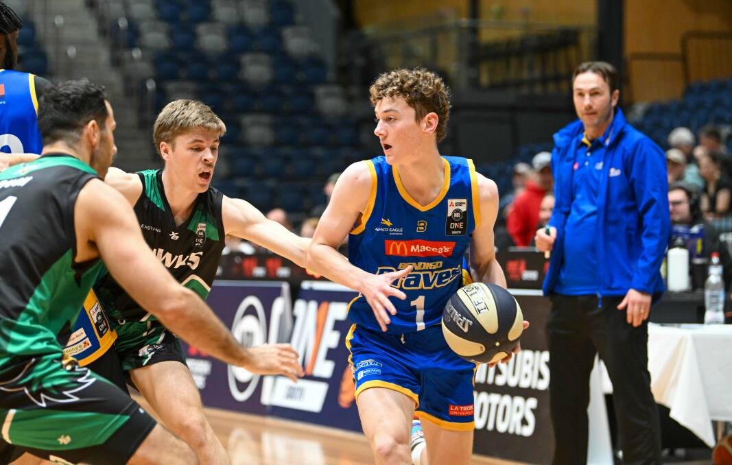 Bendigo's Liam O'Brien in action against Ringwood in Sunday's NBL1 men's match against Ringwood at Red Energy Arena. Picture by Enzo Tomasiello