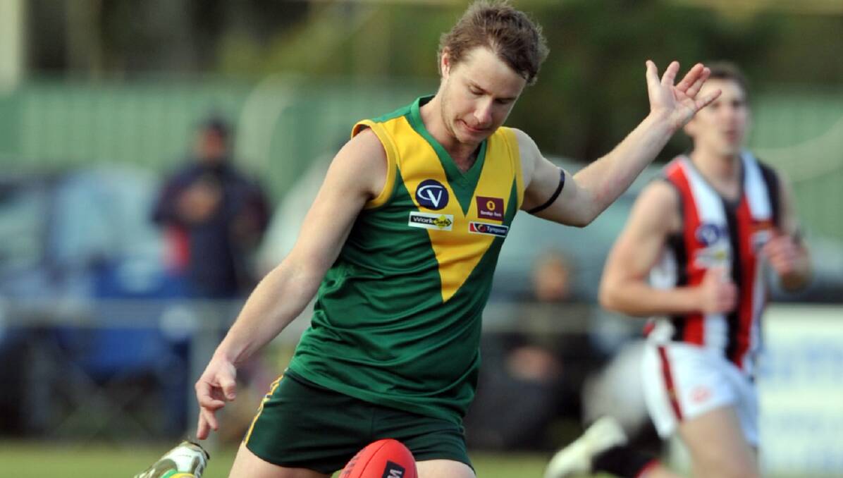 STEPPING UP: Nick Knight, in action for Colbinabbin in 2009, has taken over as coach of the Grasshoppers in the HDFL.