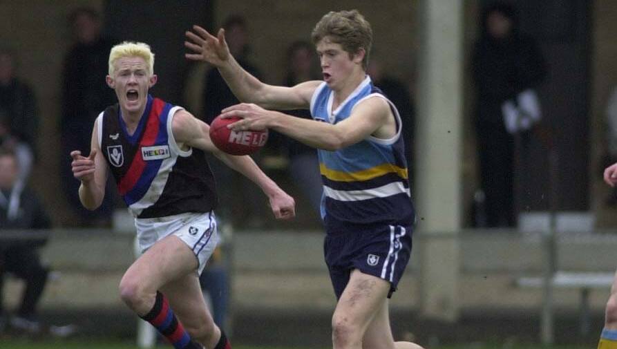 SKILFUL: Nick Dal Santo playing for the Bendigo Pioneers in 2001. Dal Santo this year became the first Pioneer to play 300 AFL games.