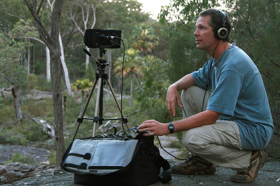 LEARN TO LISTEN: Andrew Skeoch will talk at the Bendigo Library from 6pm tonight. 