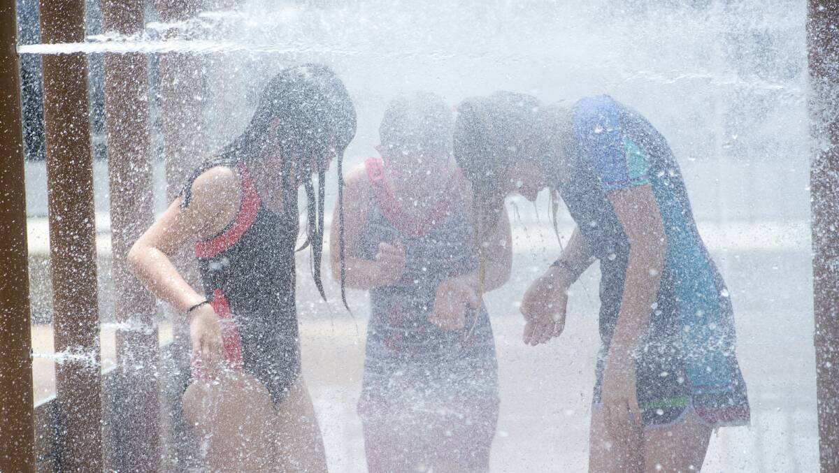 Splish, splash: Leah Grotto, Jada Davies and Neriah Davies cool off on Friday at Eaglehawk Splash Park. Picture: Darren Howe 

Pictures: DARREN HOWE