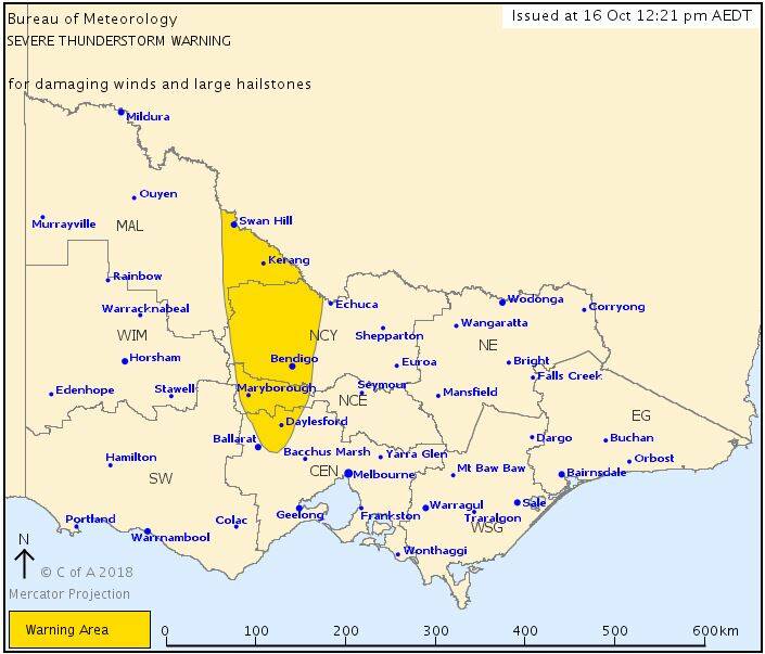 Flash flooding reports as thunderstorm hits central Victoria