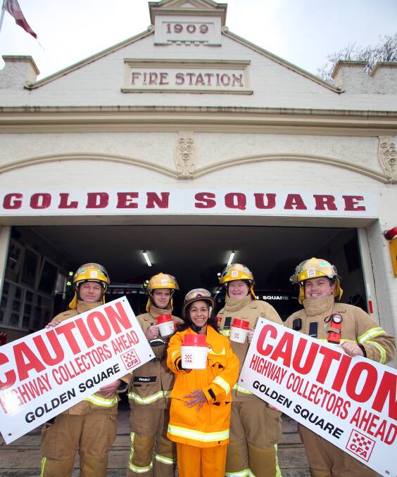 FUNDRAISER: More than 30 members from the Golden Square CFA will rattle the tins at the Alexandra Fountain on Saturday. Picture: GLENN DANIELS