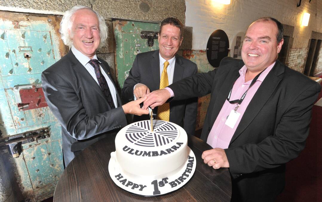 City of Greater Bendigo mayor Rod Fyffe, BSSC principal Dale Pearce and Capital Venues and Events manager David Lloyd celebrate Ulumbarra's first birthday.