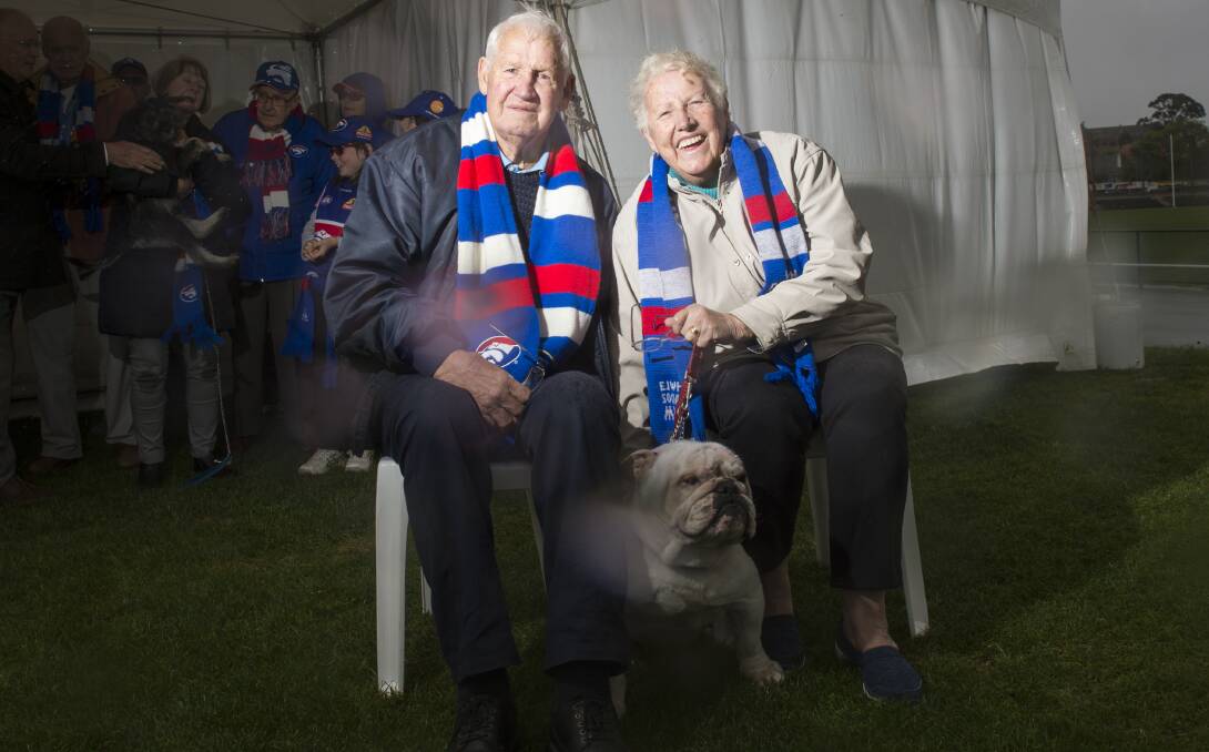 STAUNCH: Bulldogs 1961 grand final centre half back John Hoiles and wife Bernadette are hoping for a premiership win. Picture: DARREN HOWE