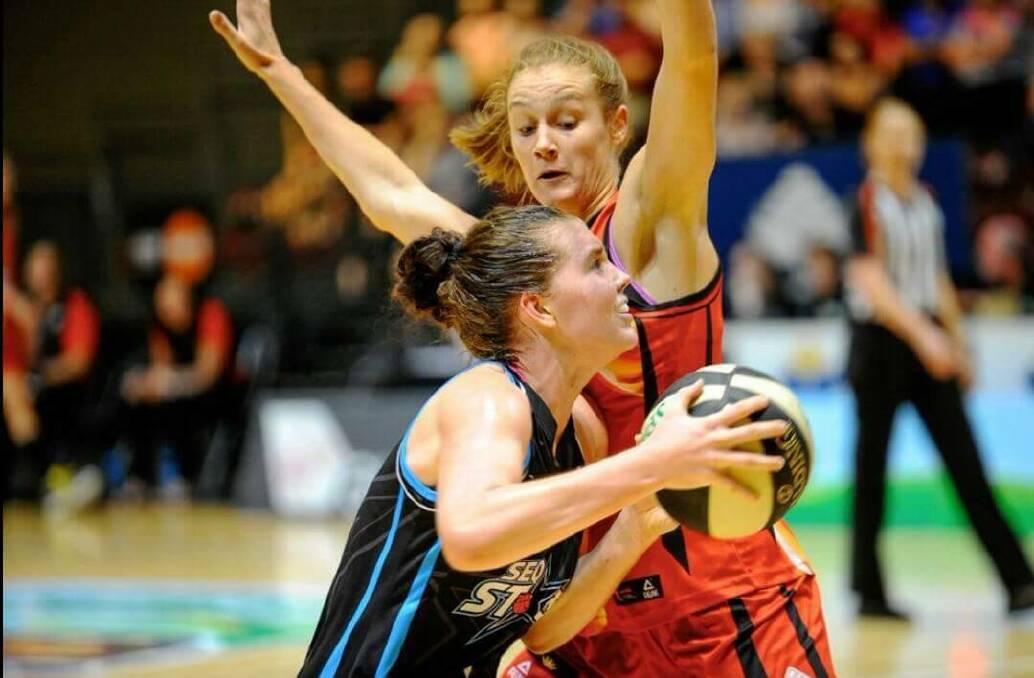 Nadeen Payne will bring a real competitive streak to the Bendigo Spirit in 2016-17 after signing with the club this week.