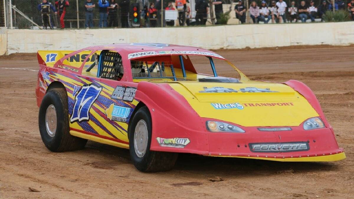 CONTENDER: Bendigo's Brad Wicks will be chasing honours in the super sedan division at the Rushworth Speedway this Saturday. Picture: VERN AND JACKIE PARKER