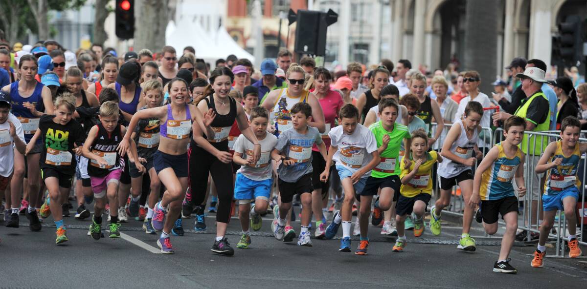 RUN TOGETHER: A relay named after Tracy Wilson will circumnavigate Bendigo's CBD during October's fun run. Picture: NONI HYETT