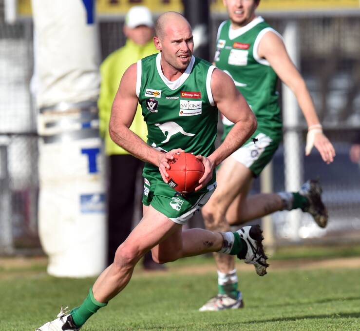 ON THE RUN: Kangaroo Flat will be looking for a big game from Lance Oswald on Saturday night. Picture: NONI HYETT