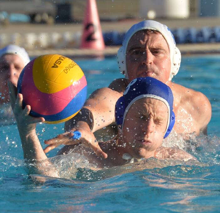 MAKING A SPLASH: The Bendigo Water Polo Association will chase Victorian Country Championship glory this weekend. Picture: DARREN HOWE