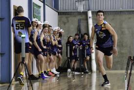 Bendigo Pioneers players tested their speed and endurance. Pictures by Enzo Tomasiello