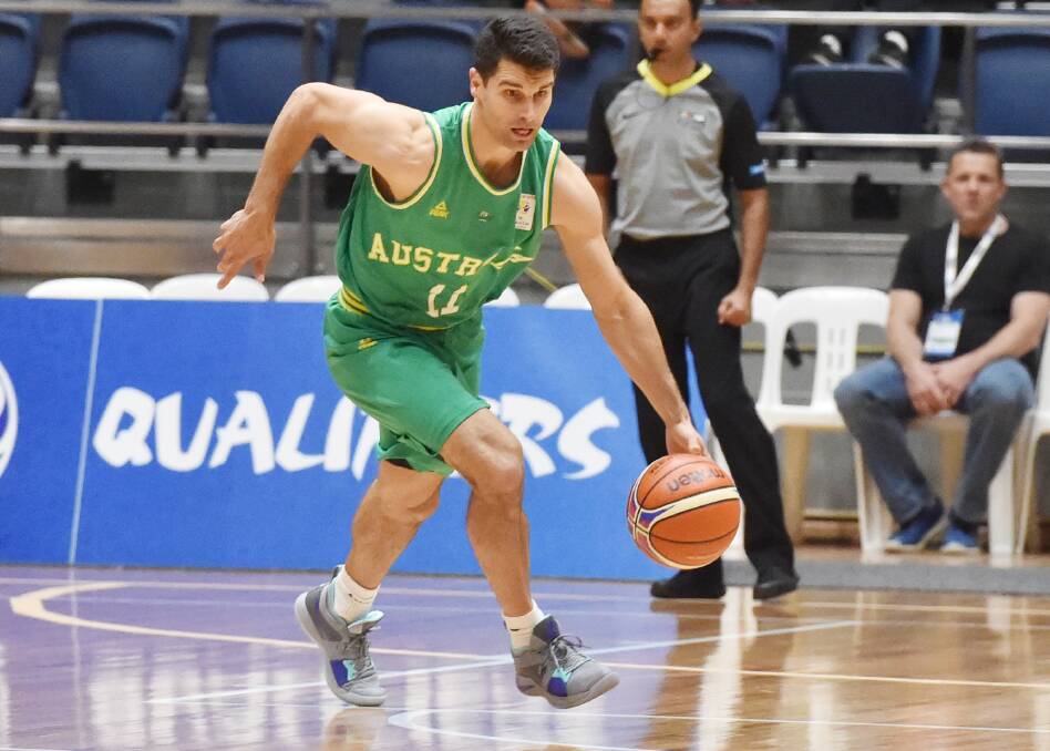 Kevin Lisch in action for the Boomers against Kazakhstan in Bendigo on Monday night. Picture: DARREN HOWE
