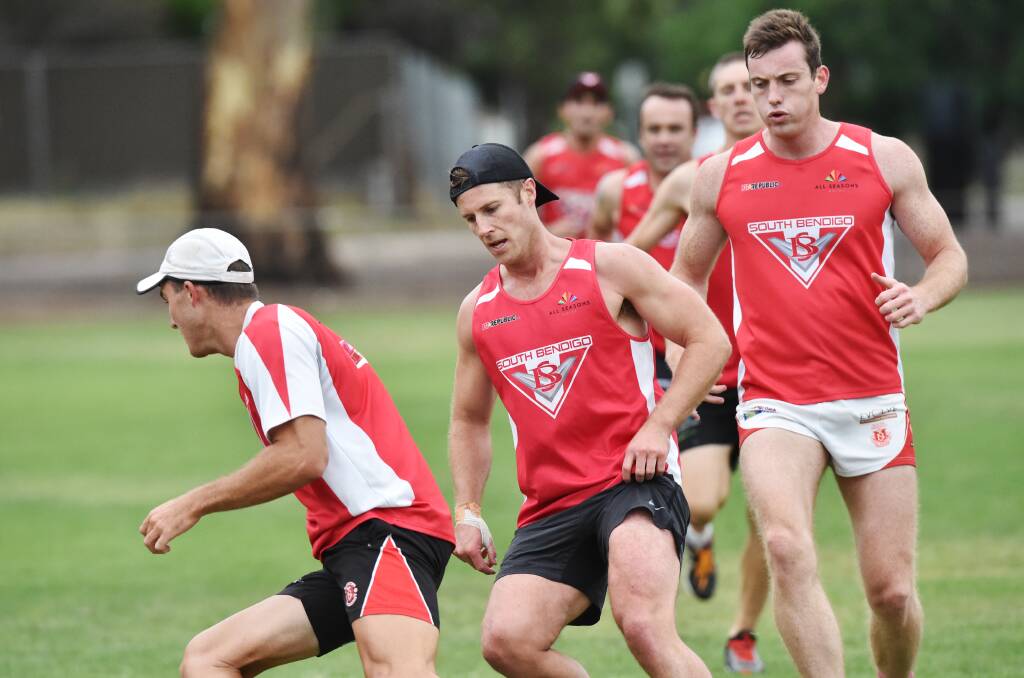 South Bendigo skipper Aaron Connaughton, middle, at the Bloods' pre-season training on Monday night. Picture: DARREN HOWE