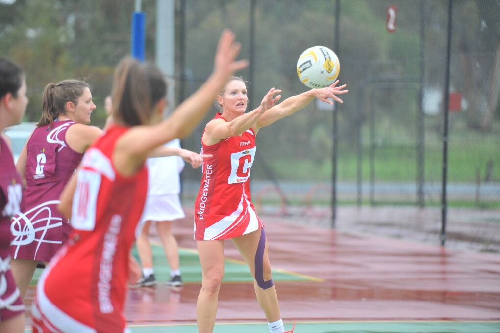 Can Bridgewater's netballers emulate the footballers and win a flag?