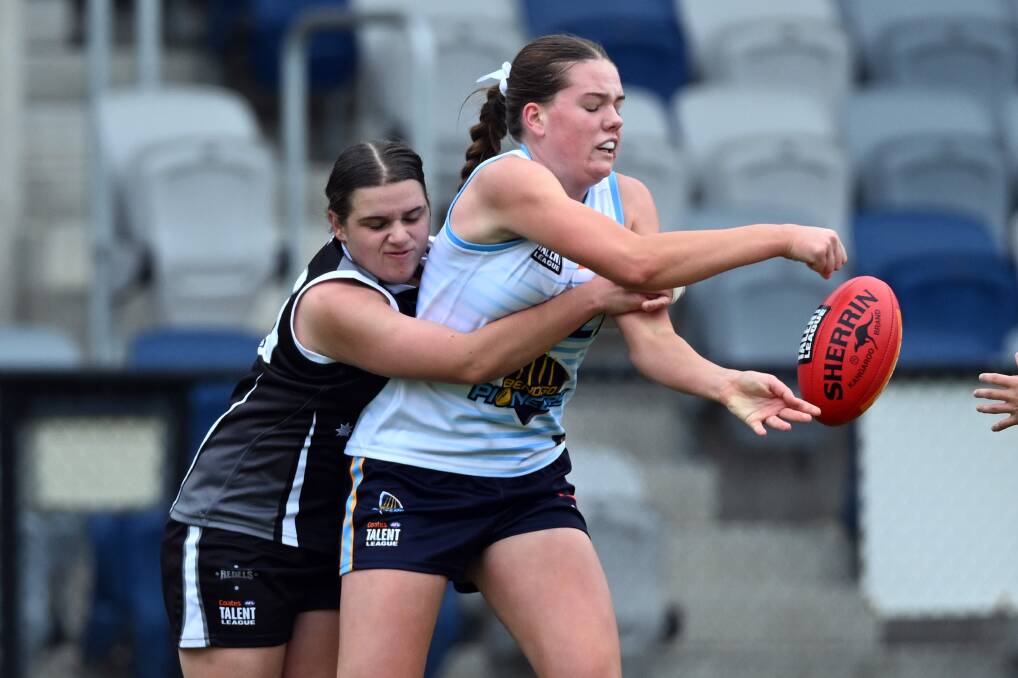 Sasha Pearce was one of Bendigo's best players in Sunday's loss to the Rebels. Picture by Kate Healy