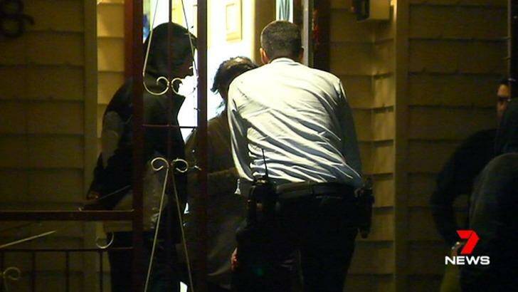 Police at the scene in Thornbury on Friday night. Photo: Facebook/@7NewsMelbourne
