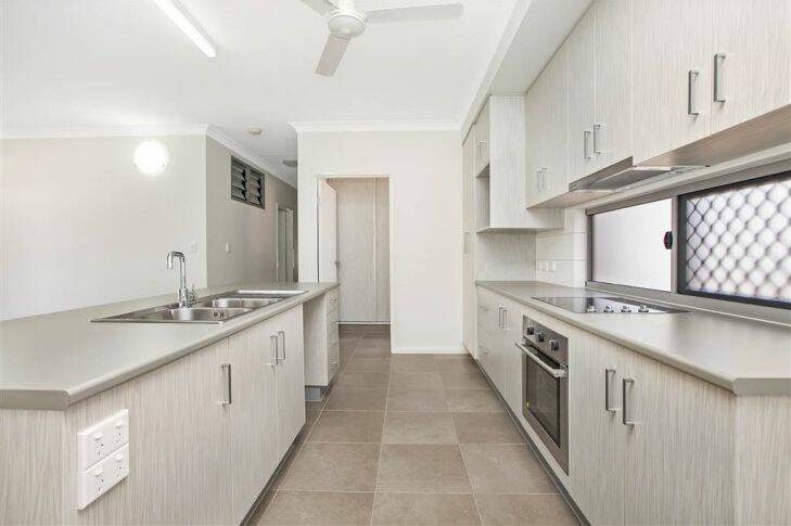DHA?? HousingBreezes Muirhead developmentDarwin, Northern TerritoryPrice range: $660,000-$745,000*Rent: $620-680 per week
* This price is for a house built by DHA with a long-term leaseback inplace. The development also has regular lots sold that aren't for?? DHA personnel and don't have the long-term leaseback in place.