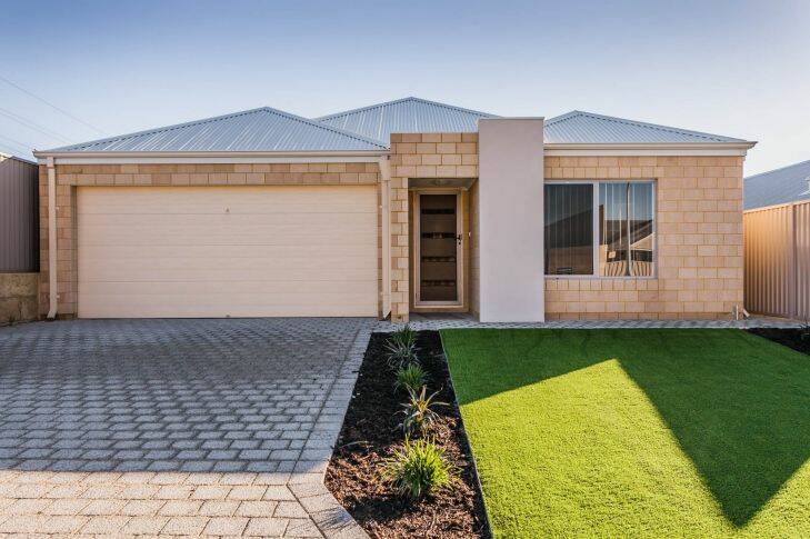 DHA Housing
Perth Beeliar, WA
Sold for: $500,000-$550,000*
Rent: $400-$425 per week
Lease: 9+3 years
Constructed: 2016
Four bedroom, two bathroom house with a double garage in the suburb of Beeliar, approximately 13km from Fremantle CBD. Coogee Beach is 5km away.
* This?? price?? is for a house built by DHA with a long-term leaseback in?? place. The development also has regular lots sold that aren't for DHA personnel and don't have the long-term leaseback in place.