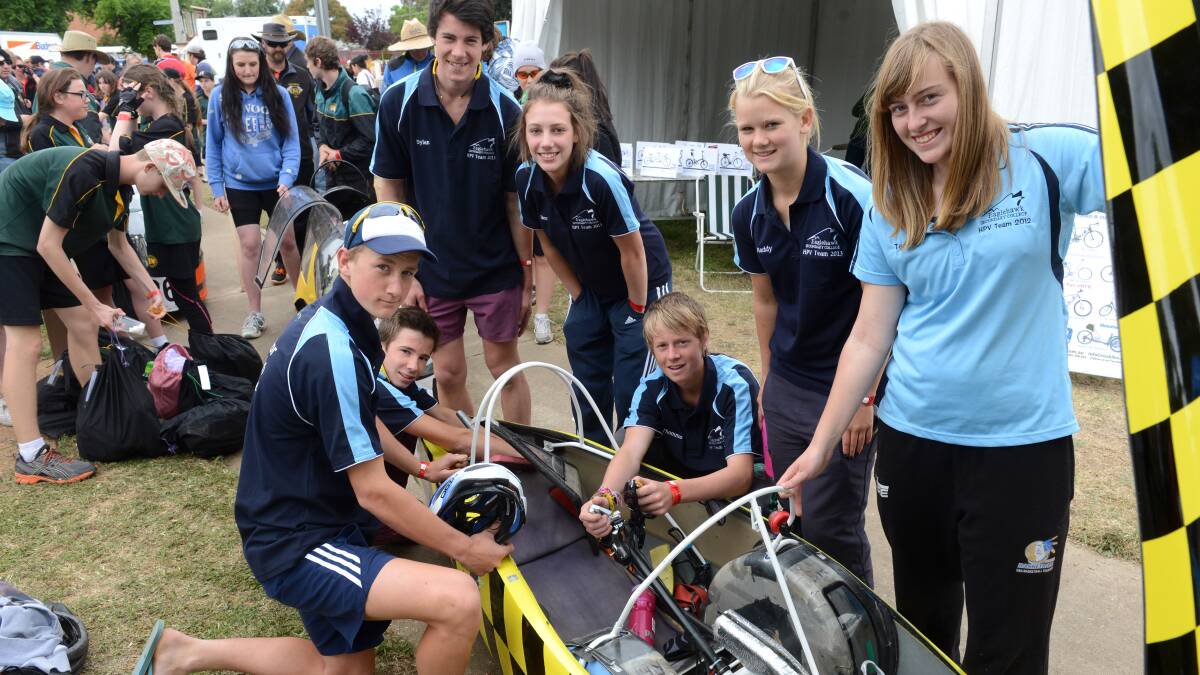 Eaglehawk Primary school students Lachie Atherton, Corey Ronchieri, Dylan Hanley, Delaynie Caldwell, Jordan Thomson, Maddy Atherton and Sharna Appleby during the RACV Energy Breakthrough in Maryborough.

Picture: JIM ALDERSEY