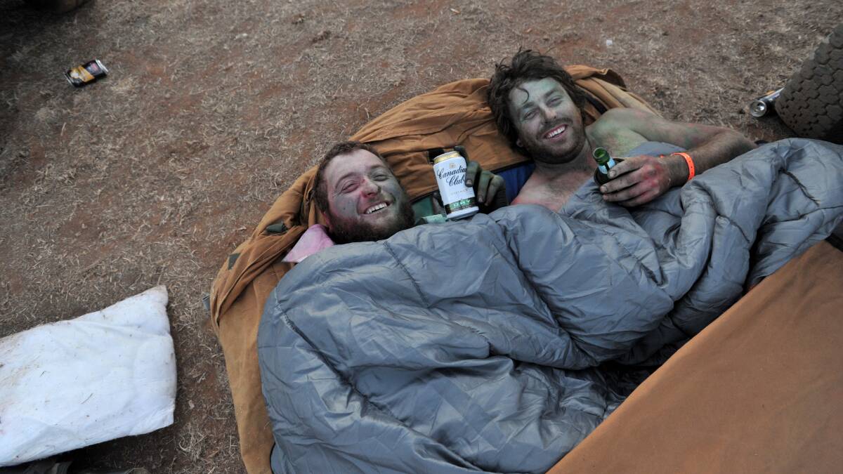 Darren Dean and Ray Meadows having a drink before breakfast.

Picture: JIM ALDERSEY