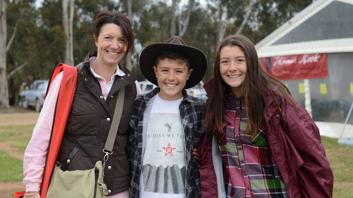 Karen Johnstone with Lochie and Tori Pellegrino at day two of the Elmore Field Days.

Picture: JIM ALDERSEY