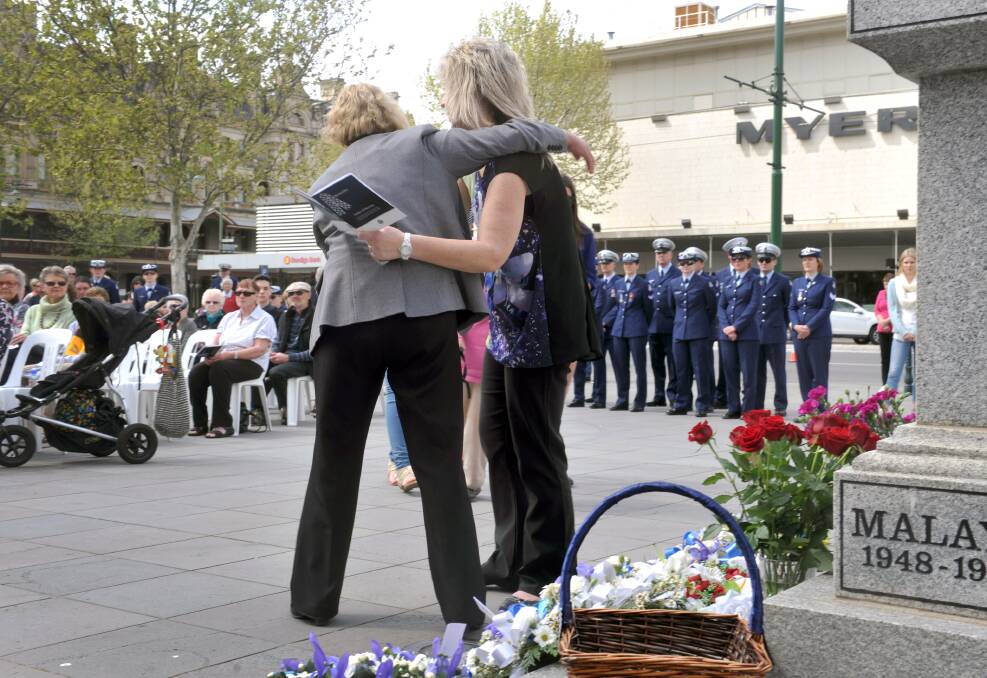 National Police Remembrance Day held in the RSL's forecourt, Pall Mall. 
Families layed flowers in remembrance of fallen police officers.


Picture: JULIE HOUGH
28.09.13