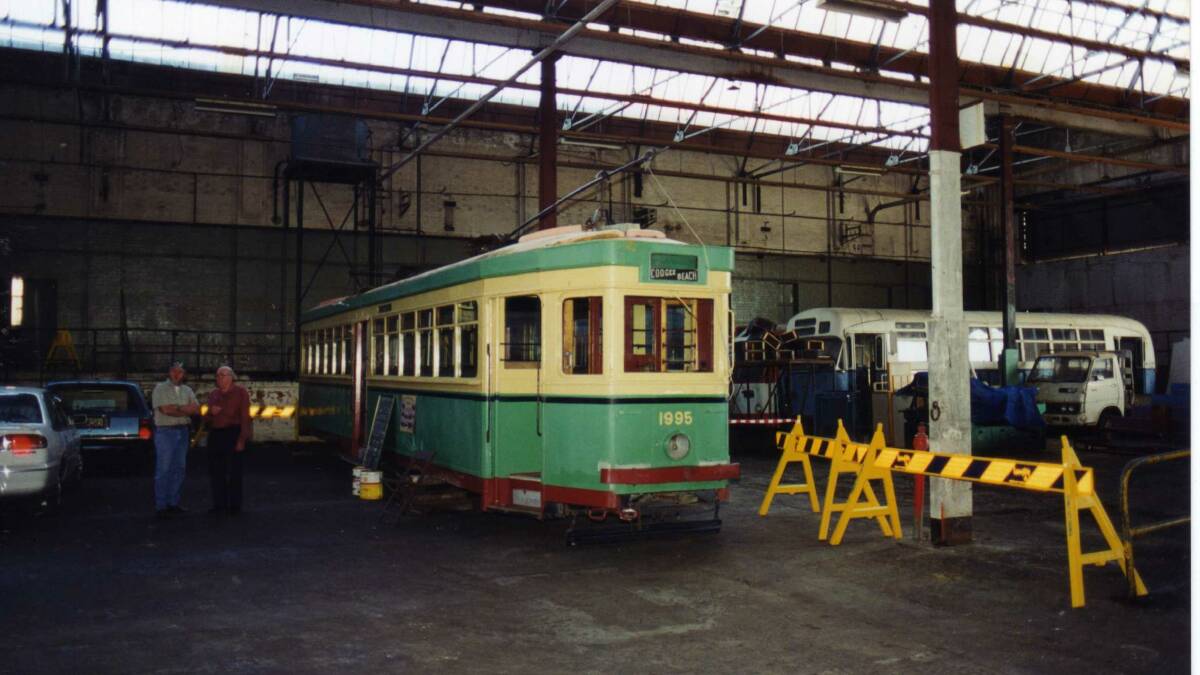 1995: Sydney's last tram.