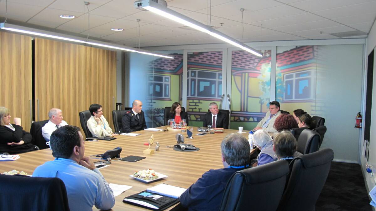 DISCUSSION: The meeting with community leaders in Bendigo. Picture: CONTRIBUTED