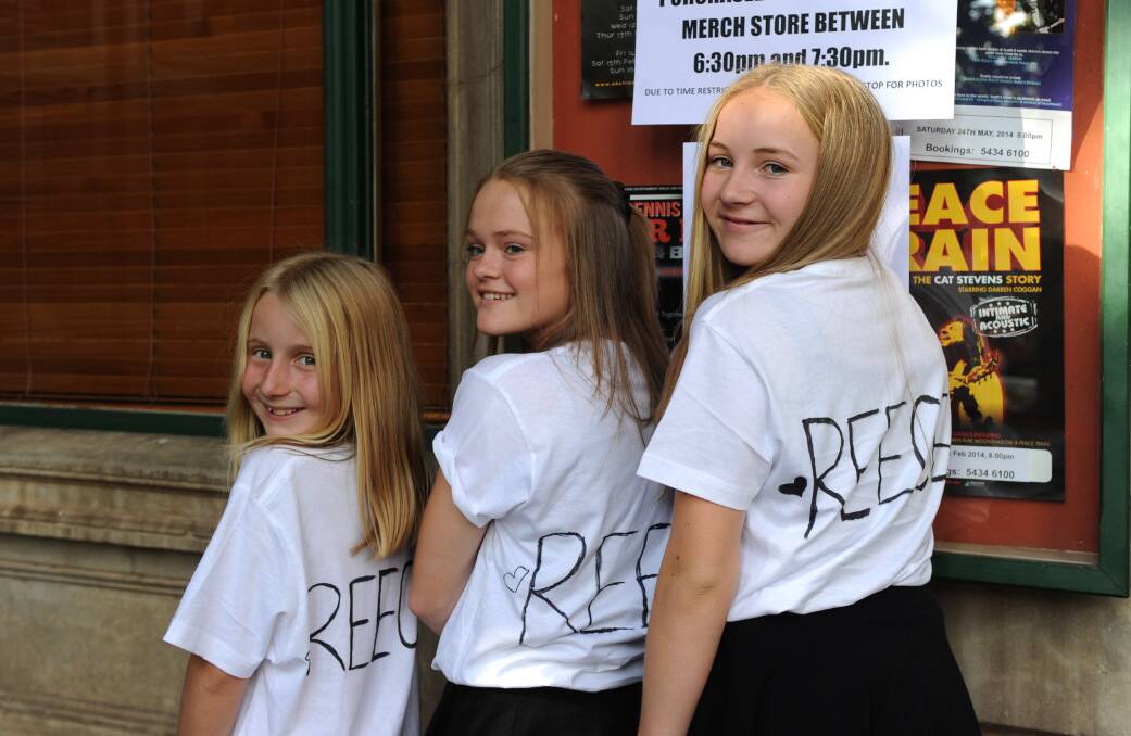 Grace Edsall-French, 10, Adelia Ilsley, 13 and Georgia Edsall-French, 13. Picture: JODIE DONNELLAN 