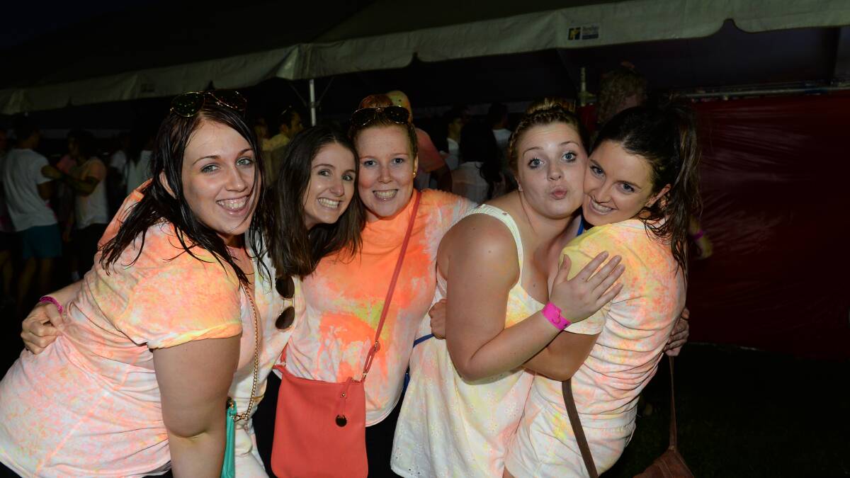 O Week revellers glow with excitement 