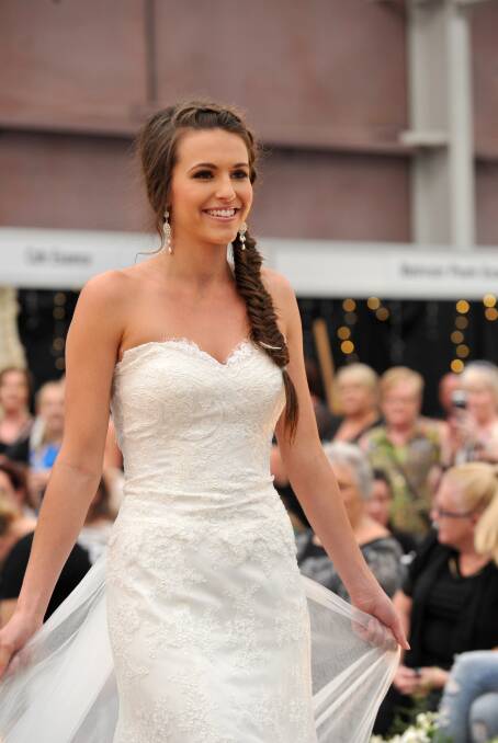 Bridal fashion catwalk- Amy van Heumen. 