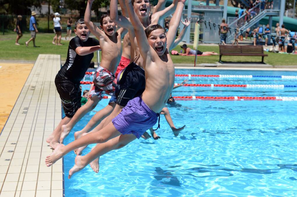 Bendigo Aquatic Center Hottest 100 Pool Party
Darby Richards and the Taralgon T Birds. Picture: LIZ FLEMING