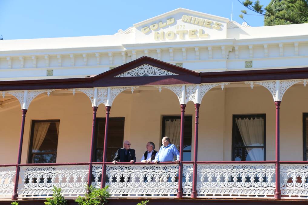 REJUVENATED: Mayor Peter Cox, hotel owner Richard Walduck and Minerva Heritage's Dr Gary Hill.