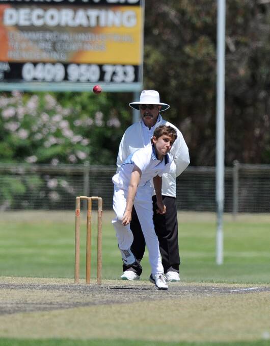 Luke Perkins bowls for New South Wales against Victoria. Picture: JODIE DONNELLAN 