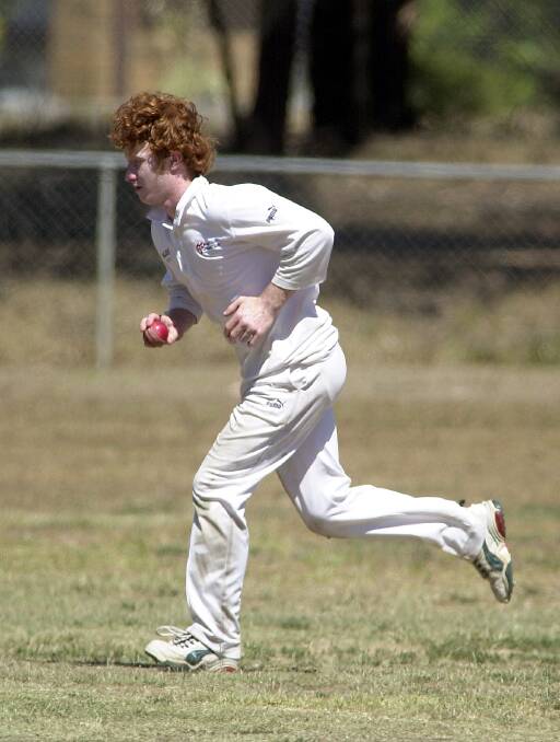 Hamilton's Matt Timms charges in at Bendigo Country Cricket Week in 2005, 
