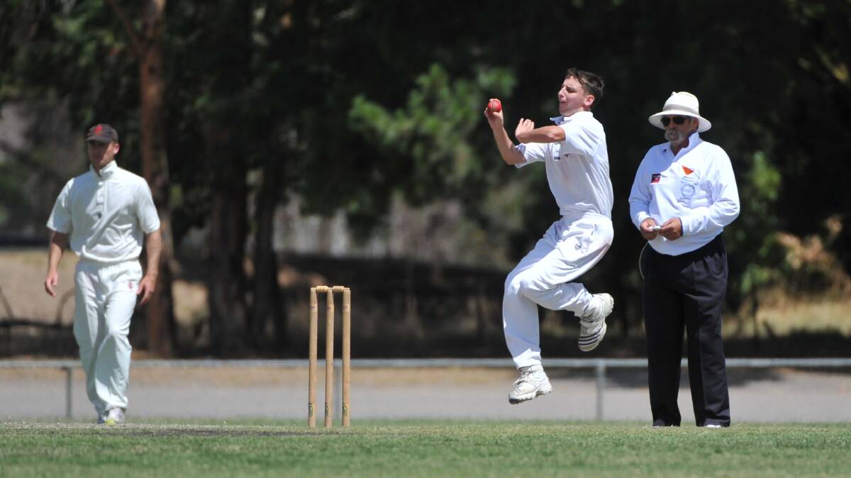 IN FORM: Rhys Irwin has taken 13 wickets for White Hills this season. Picture: JULIE HOUGH 