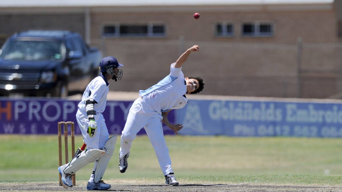 Alex Sidu bowls for New South Wales against Victoria at Eaglehawk's Canterbury Park. Picture: JODIE DONNELLAN