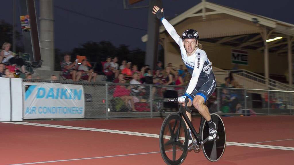 New Zealand's Shane Archbold wins the Gold and Opal Wheelrace 2000m, sponsored by Great Ideas and The Golden Bean. Archbold won the Bill McLachlan Memorial Aces five-mile scratch race later in the night. Picture: Picture: dionjelbartphotography