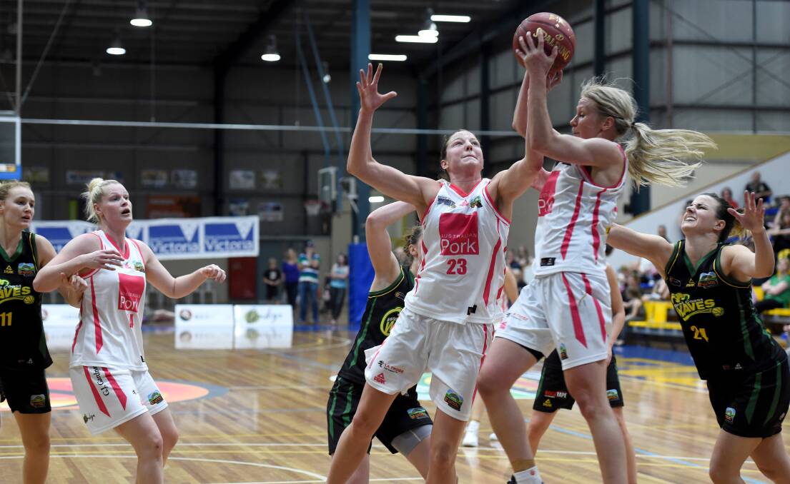 REBOUND: Bendigo Spirit's play under the boards will be a key in Saturday's home game against Canberra Capitals. Picture: JODIE DONNELLAN