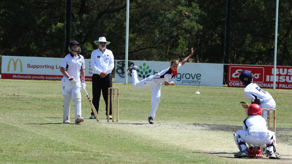 GREAT LENGTH: Jonah Whitelum  bowls for South Australia in the second-round match against Victoria in Strathfieldsaye. Picture: PETER WEAVING 