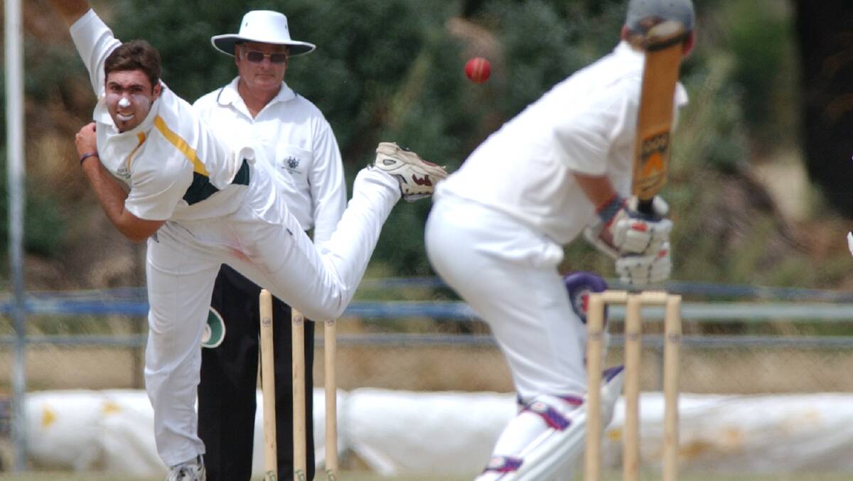 Seymour's Robbie Douglas bowls in the 2006 clash with Deniliquin at White Hills.  